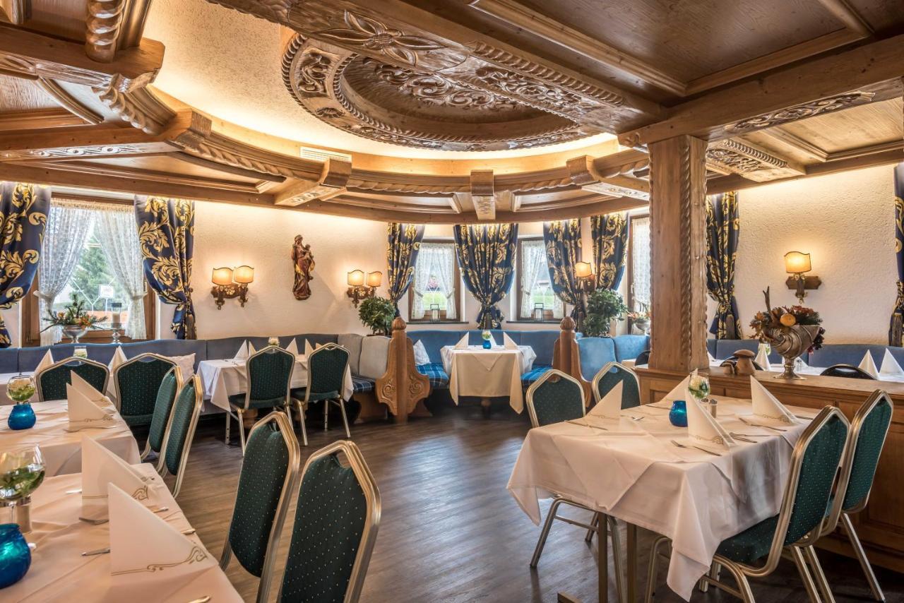 Hotel Am Schlosspark Исманинг Экстерьер фото